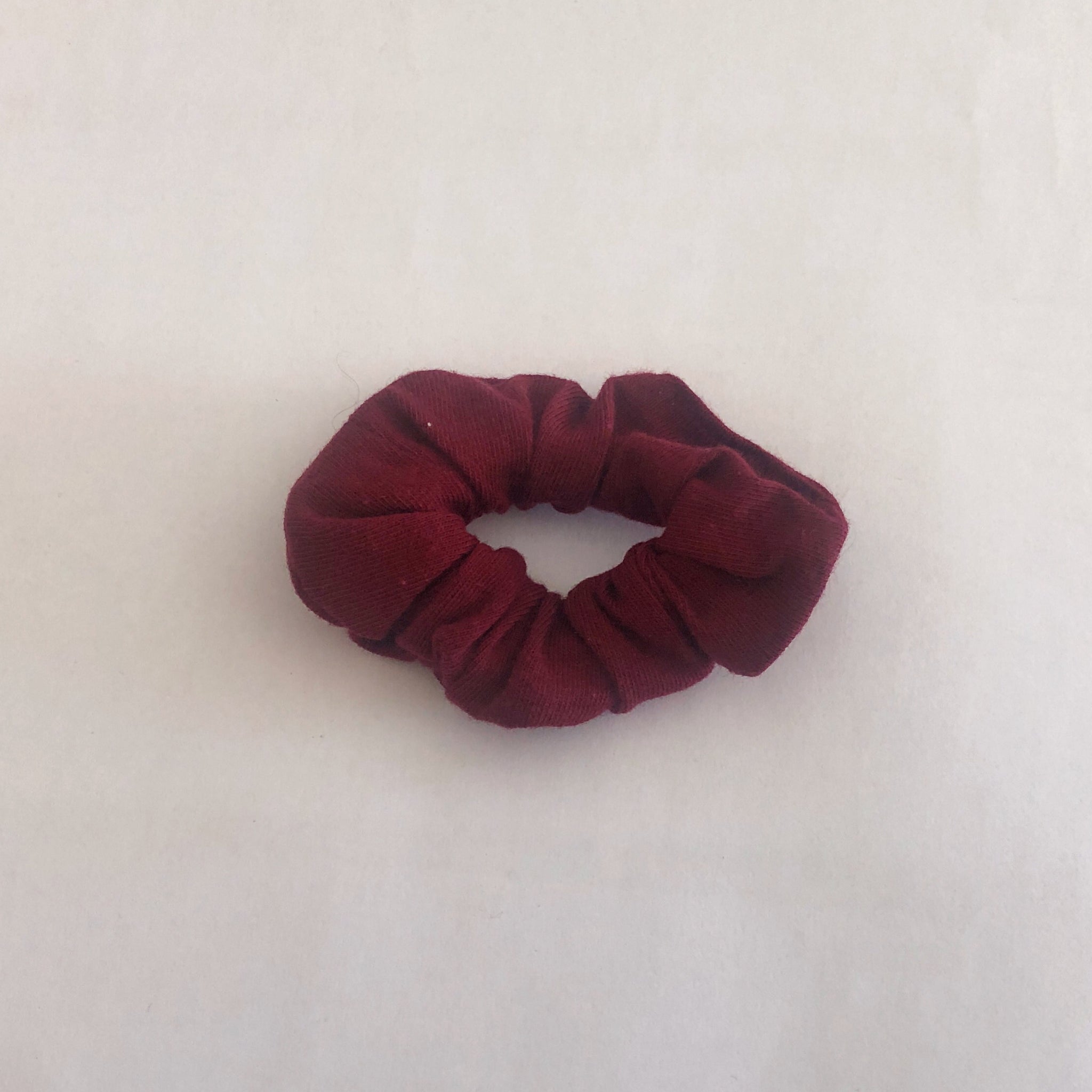 Maroon scrunchie small