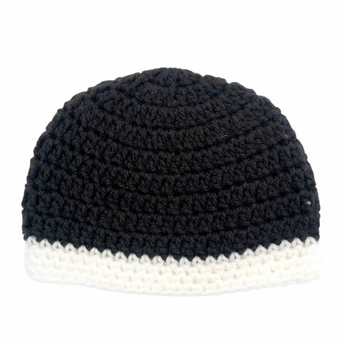 Crochet wool beanie - black with white trim
