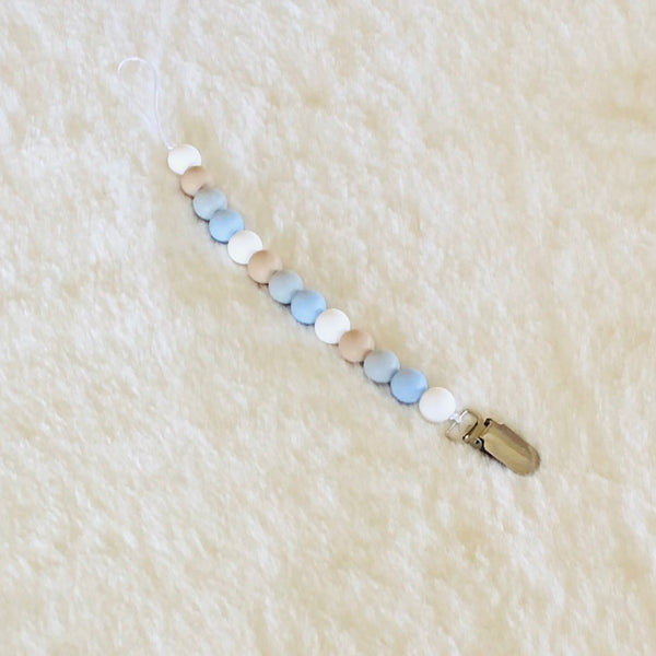 Grey blue beige chewy clip